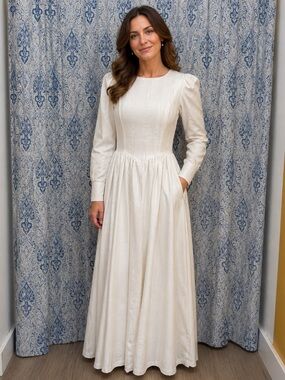 little bo peep bridesmaid dresses Anne Robinson Matron Honour Little Bo Editorial Stock Photo - Stock Image